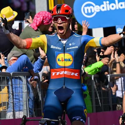 Foto zu dem Text "Milan holt sich “Piccolo Milano-Sanremo“ im Massensprint"