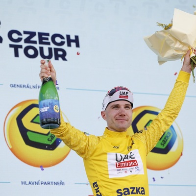 Foto zu dem Text "Hirschi gewinnt souverän die Czech Tour, Brenner Fünfter"