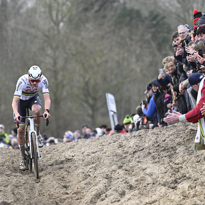 Foto zu dem Text "Der Cross-Winter kommt: Ausblick auf die Saison 2024/25"