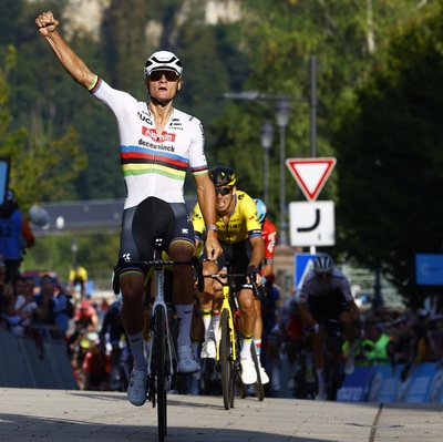 Foto zu dem Text "Clever und stark: Van der Poel jubelt zum Luxemburg-Auftakt"