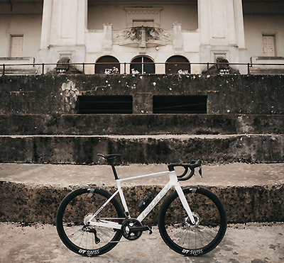 Foto zu dem Text "RIDLEY Falcn - Performance Road Bike "