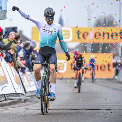 Foto zu dem Text "“Spätstarter“ Nieuwenhuis gewinnt Superprestige-Finale"